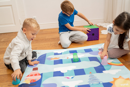 Mata Animacyjna XL Gra planszowa Przygoda AKSON