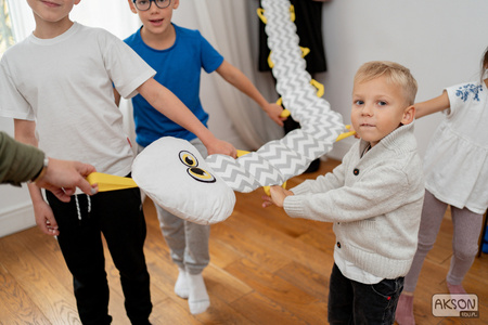 WĄŻ SPACEROWY biało-szary 230 cm 12 uchwytów AKSON