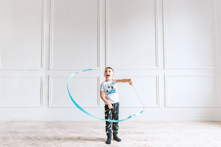 Wstążka gimnastyczna 3m